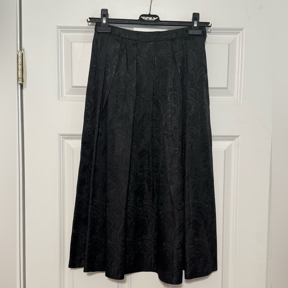 Women’s Vintage Diane Richard’s Black Pleated A-line Textured Midi Skirt Size 6
